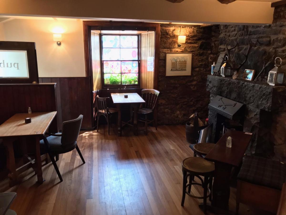 Hotel The Cross Keys In Kippen Esterno foto