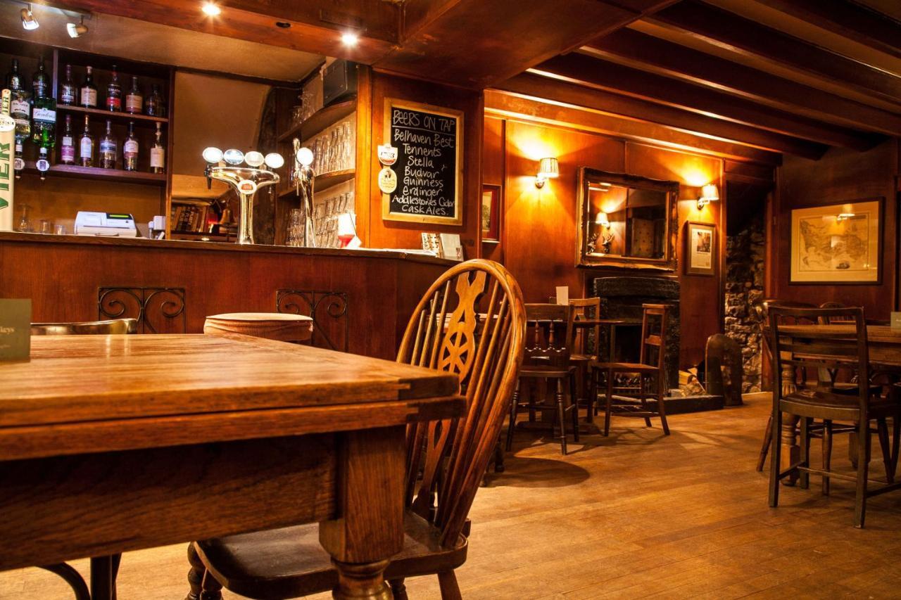 Hotel The Cross Keys In Kippen Esterno foto